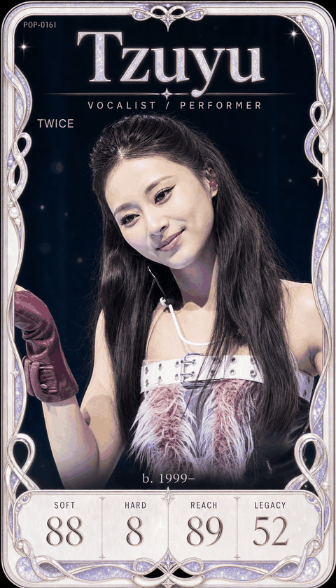 Tzuyu individual eracii card front.